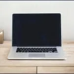 [FIXED] Laptop Power Light On But Nothing Happens (2022)
