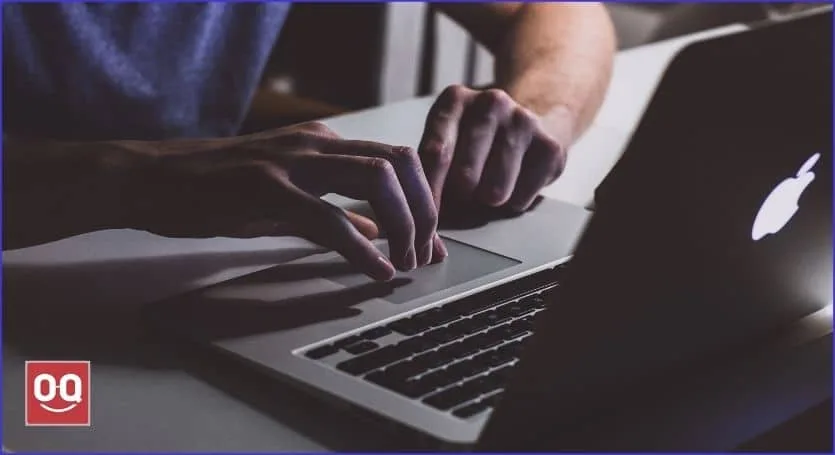 7 Fixes for Laptop that Slows Down when Plugged In (2022)