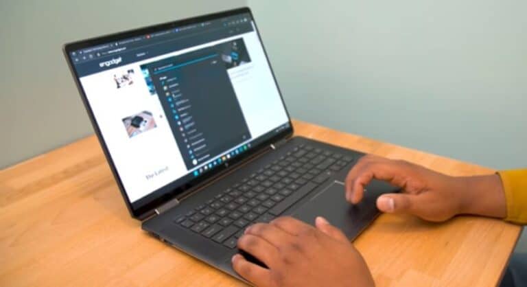 Keyboard Protection Mode Ways to Protect Your 2-in-1 Laptop Keyboard - TechnoQia