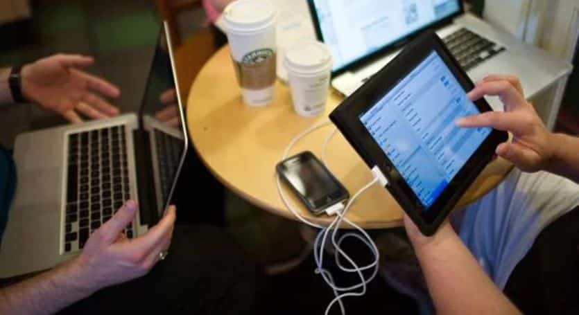 starbucks charging station