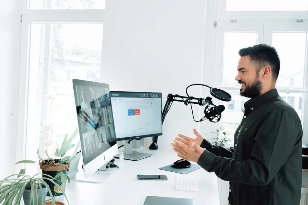 What Are the Best Monitors for Video Conferencing?