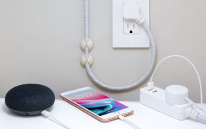 Read more about the article Smartify Your Home: A Comprehensive Guide to Choosing the Best Smart Plugs