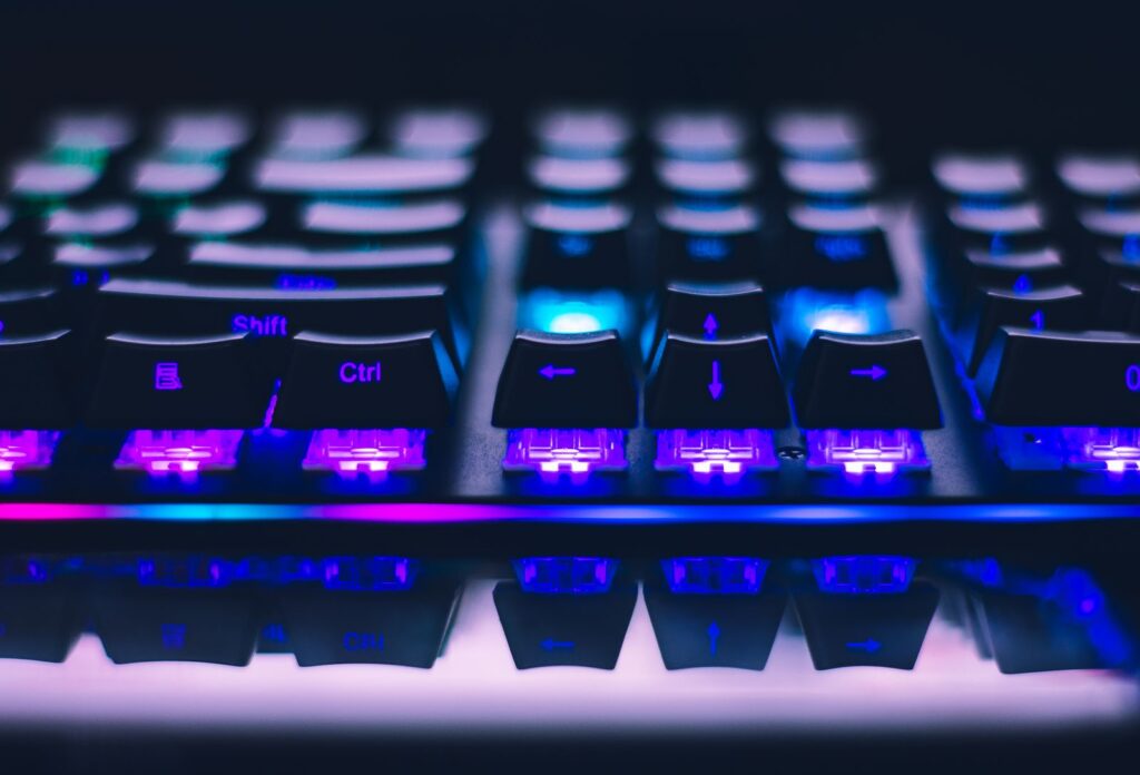 Best Gaming Keyboard for Small Hands in 2026: 6 Compact Picks